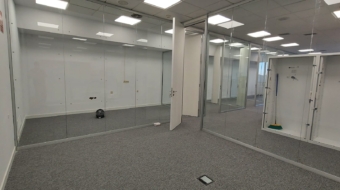 Mobiliario para oficina mampara de oficina malaga - Proyectos de Equipamiento y Diseño para Oficinas